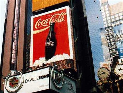 Coca-Cola’s red billboard is powered by green energy at Times Square