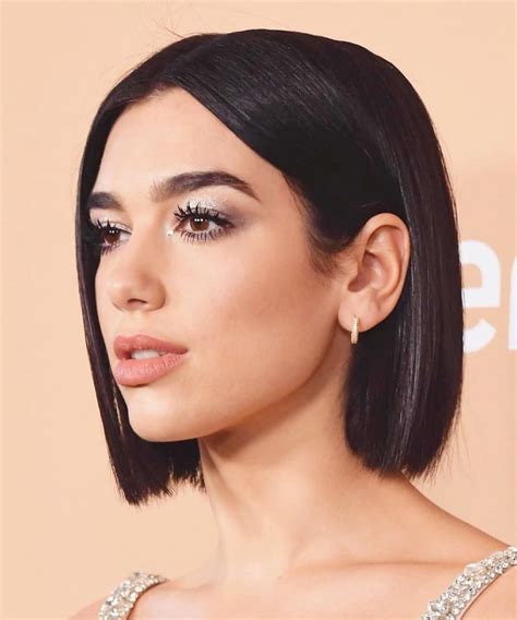 Dua Lipa on Instagram: “Up close and personal @variety” | Coiffure ...