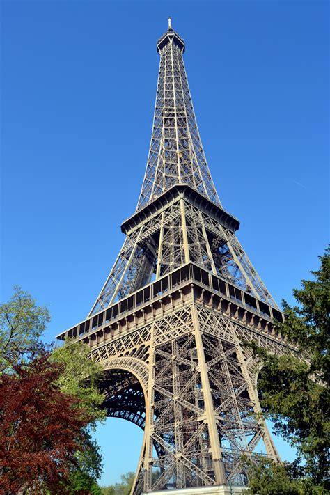 10 Interesting Things You Did Not Know About The Eiffel Tower