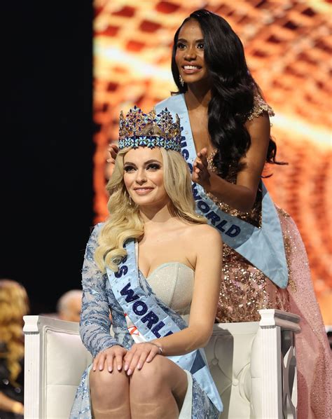 Karolina Bielawska from Poland crowned Miss World 2021 - Jammu Kashmir ...