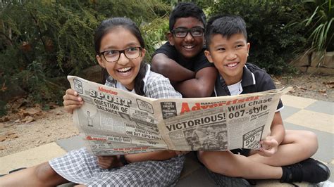 Wentworthville Public School unveils 1988 time capsule | Daily Telegraph