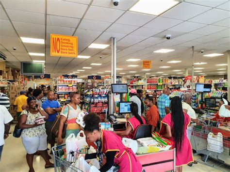 Rush for items in supermarkets | Barbados Advocate