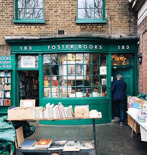 Foster’s Bookshop in London (via @liolaliola on Instagram) | Ideias de ...