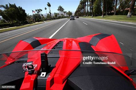 Slingshot Ride Photos and Premium High Res Pictures - Getty Images