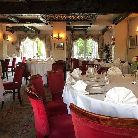 THE BULL INN AT BISHAM - Updated 2024 Restaurant Reviews, Menu & Prices ...