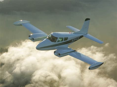 wallpapers: Cessna 310 Aircraft