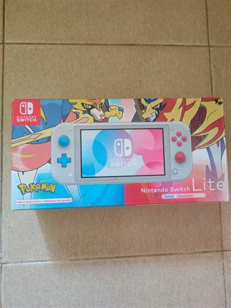 Nintendo Switch lite-Pokemon Edition, Video Gaming, Video Games ...