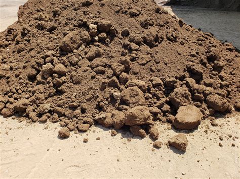 Fill Dirt | Indianapolis Bulk Soil and Dirt | McCarty Mulch