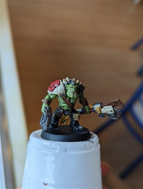 My first Ork, second miniature. Any c&c welcome and appreciated : r ...