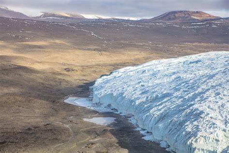 McMurdo Dry Valleys: Visit Mars Without Leaving Earth