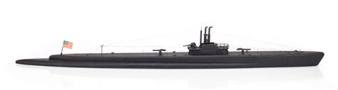 Bonhams : A waterline model of a Tench class submarine circa 1944 47-1/ ...