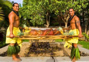 Kalua Pig cooked in an imu (underground oven) #Food #Hawaii | Maui luau ...