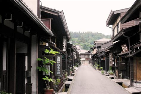 25 Things To Do In & Around Takayama - SNOW MONKEY RESORTS