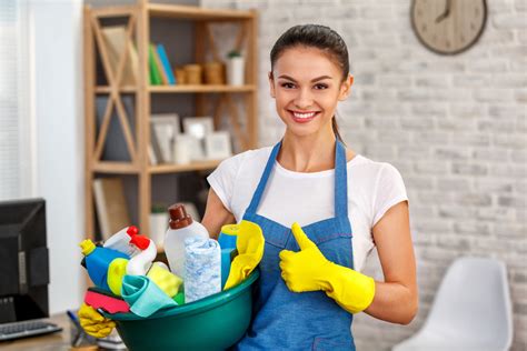 How Can You Trust Your Housekeeper?