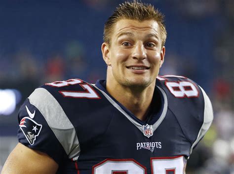 Gronk still not 100% ahead of Sunday's game