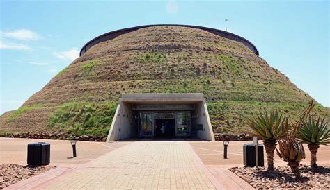 Cradle of Humankind, Johannesburg - World Heritage Site - Holidify