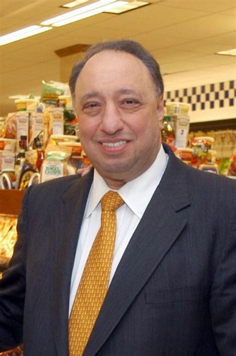 Catsimatidis cashing in on hot market | Real Estate Weekly