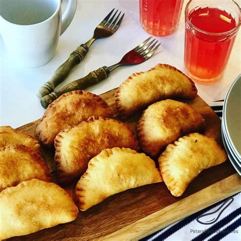 Fried Piroshki with Beef (Жареные пирожки) - Peter's Food Adventures