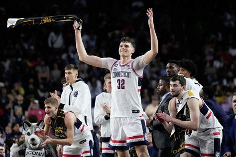 UConn basketball star Donovan Clingan is ready for expanded role