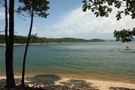 Broken Bow Lake | Flickr - Photo Sharing!