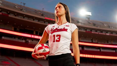 How Nebraska volleyball plans to pack Memorial Stadium - ESPN