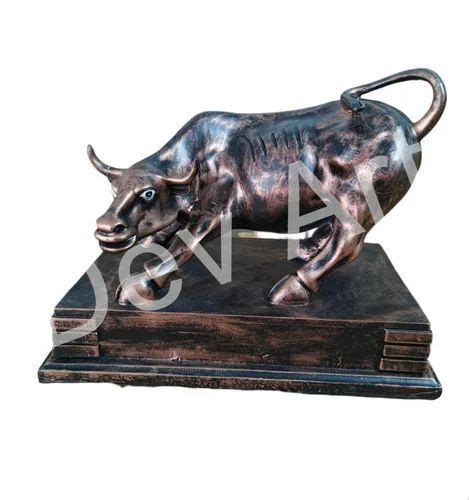 Fiber Stock Market Bull Statue, For Interior Decor at Rs 1600 in Bhiwandi