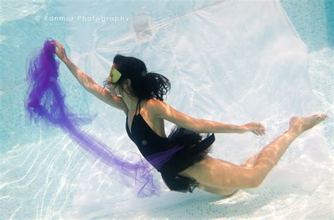 How to photograph people underwater? | Mozaik UW