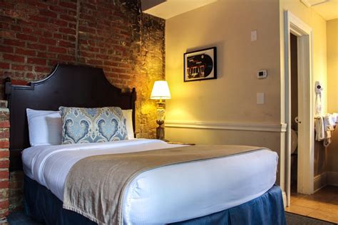 Hotel St. Pierre Rooms: Pictures & Reviews - Tripadvisor