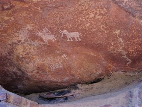 Bhimbetka Cave Paintings | Art From A Pre-Historic Era