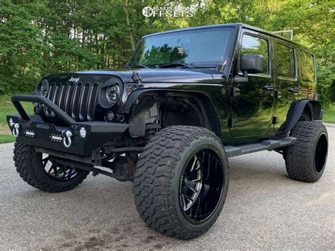 2013 Jeep Wrangler JK with 22x14 -76 Gear Forged F71bm1 and 35/13.5R22 ...