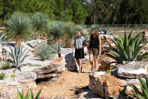 Houston Botanic Garden Opening Season | The Buzz Magazines