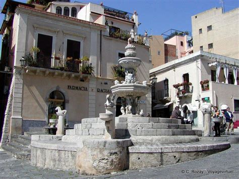 Fountain in Piazza Duomo, Taormina - Italy