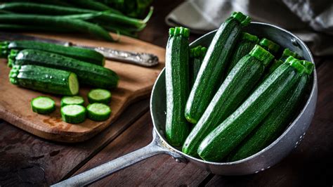 12 Health and Nutrition Benefits of Zucchini