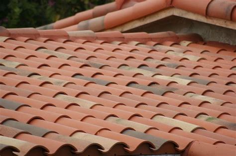 Terra Cotta Tile Roof in 2020 | Terracotta roof, Terracotta roof tiles ...