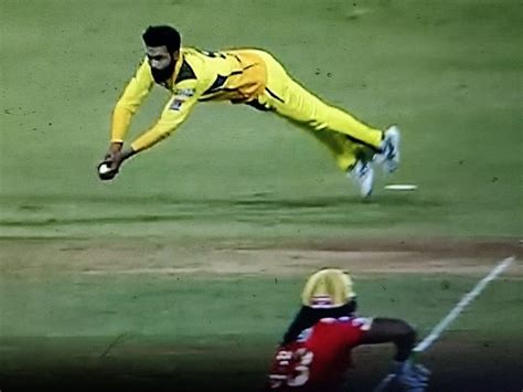 Ravindra Jadeja catch । VIDEO: रवींद्र जडेजा ने किया रन-आउट, लिया ...