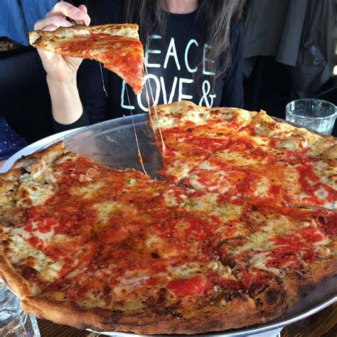 The BEST Pizza In New York City | New york pizza, Best pizza in nyc ...