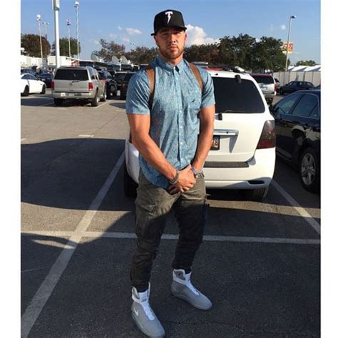 Good Lookin' from Travis Kelce's Hottest Instagrams