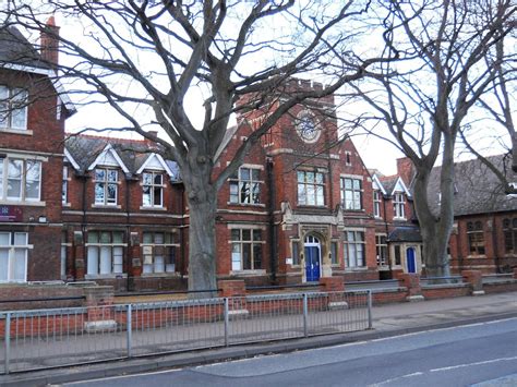 The King's School, Peterborough © Paul Bryan :: Geograph Britain and ...