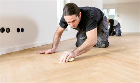 How to Remove Glue or Adhesive from Vinyl Flooring After Installation?