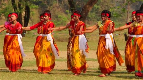 Folk Dance of West Bengal - Lifestyle Fun