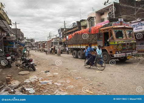 Sunauli editorial image. Image of transport, nepal, india - 50211865