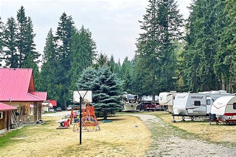 8 Best Campgrounds in Salmon Arm, BC | PlanetWare