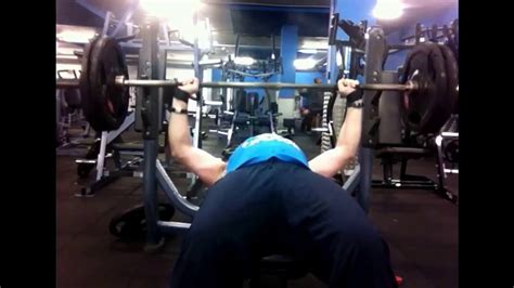 100kg Bench Press for 4 reps - YouTube