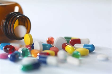 China to Subsidize More Cancer Drugs - Caixin Global