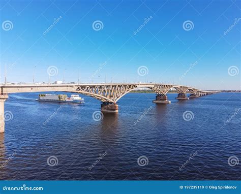 Bridge Over the Volga River, Saratov Bridge Stock Image - Image of ...