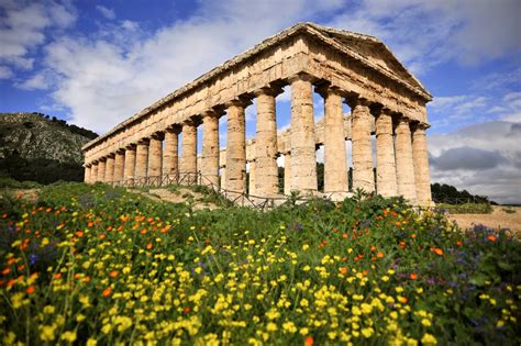 Sicilia: visita il Tempio di Segesta – Grimaldi Lines