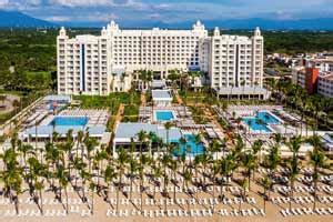 Riu Palace Puerto Vallarta - Riu Pacifico - Riu Palace Pacifico Resort ...