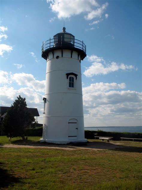 West Chop Light, Martha's Vineyard | Lighthouse, Marthas vineyard, Cool ...