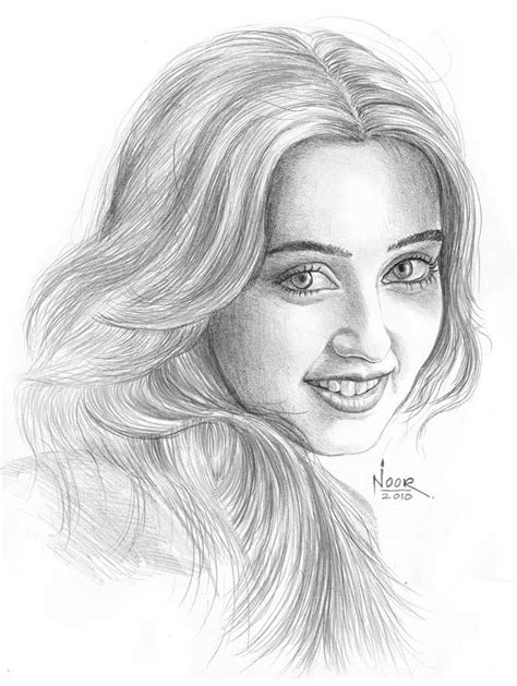 Face Drawing by Noor Alassaba | Pencil sketches of faces, Face drawing ...