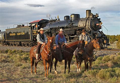 Grand Canyon Railway | Train ride along the Grand Canyon South Rim